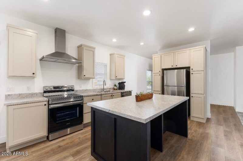 Kitchen 2