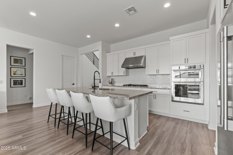 35173 n covelite way-18