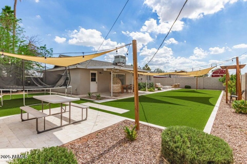 20250603055209335545000000-o