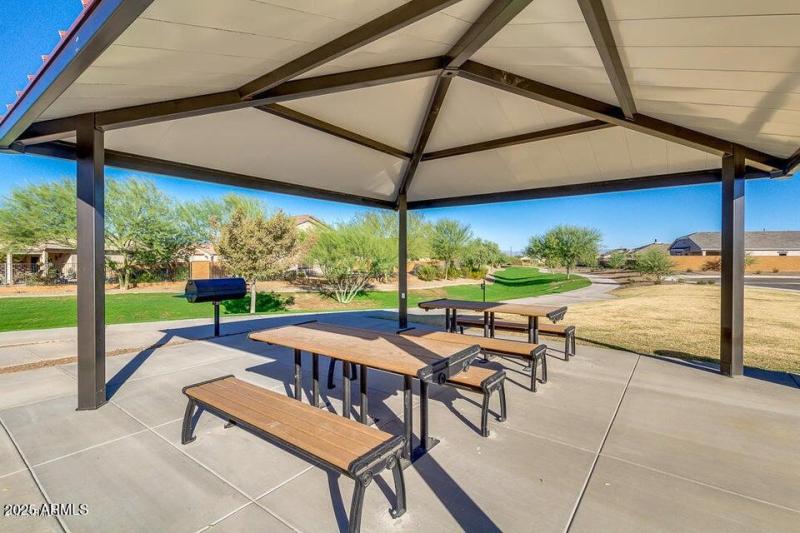 community picnic area