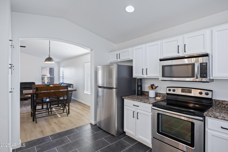 5045 E Duane Ln-9
