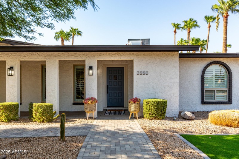 05- 2550 E Sahuaro Dr, Phoenix 85028
