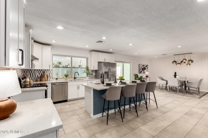 15- 2550 E Sahuaro Dr, Phoenix 85028