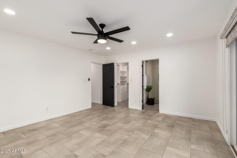 19- 2550 E Sahuaro Dr, Phoenix 85028
