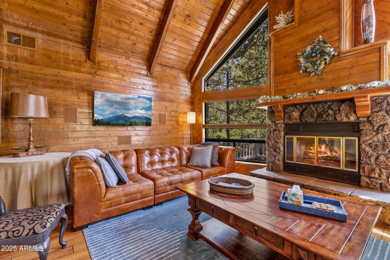 Cabin feel