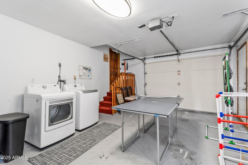 Garage/playroom