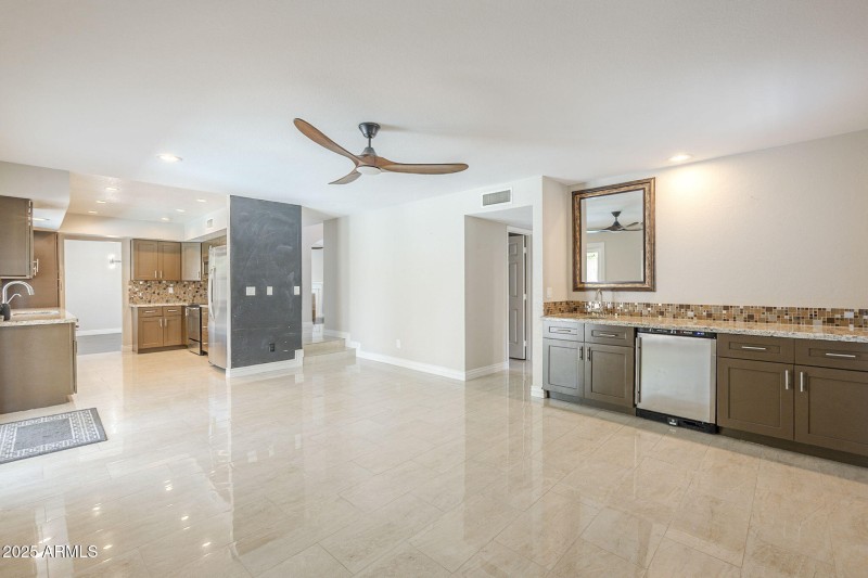 16-web-or-mls-Paradise-16