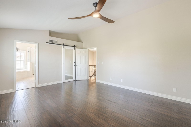 23-web-or-mls-Paradise-23