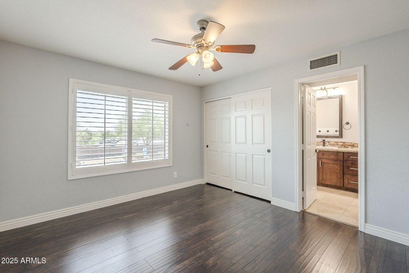 33-web-or-mls-Paradise-33