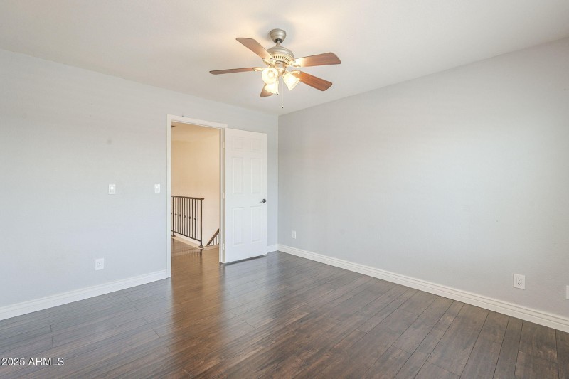 34-web-or-mls-Paradise-34