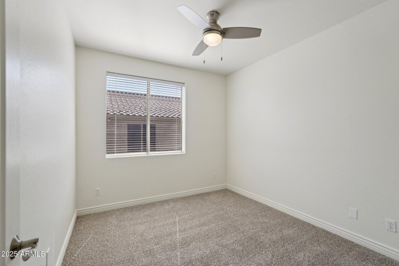 36-web-or-mls-E Wingspan Way-S1408-036
