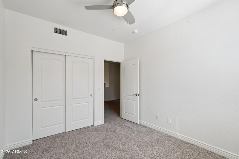 37-web-or-mls-E Wingspan Way-S1408-037