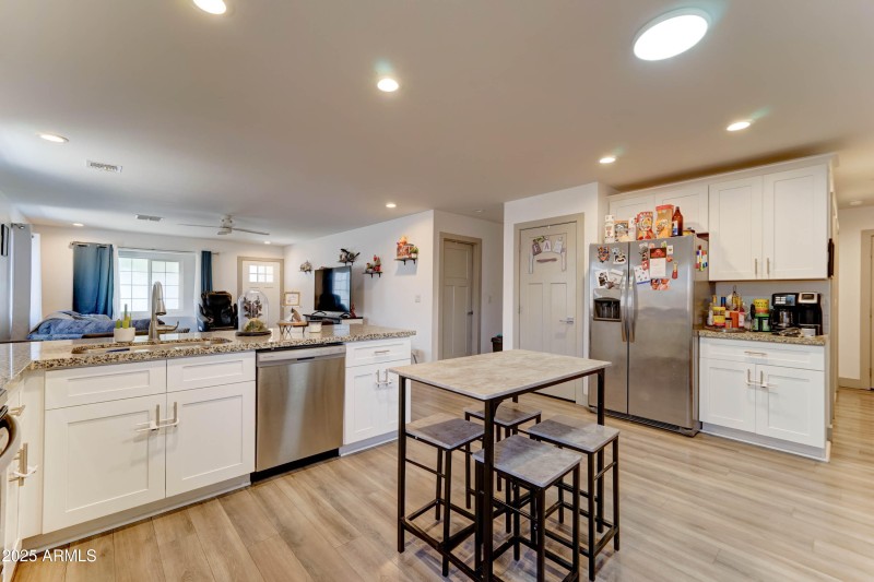 5034 S 11th-6