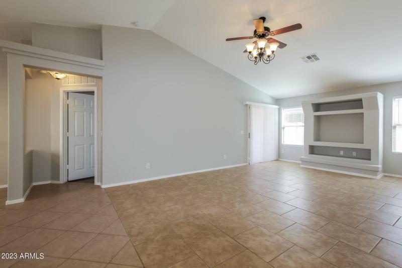 003-photo-living-room-7546581