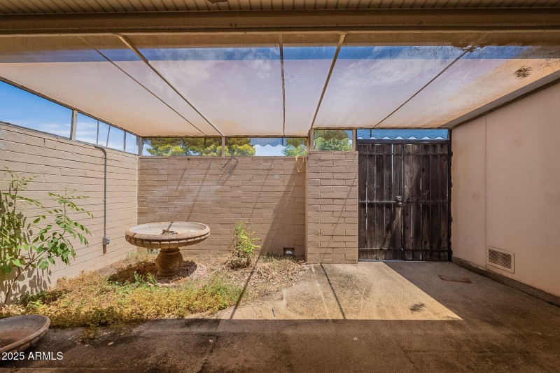31-web-or-mls-Lancaster-32