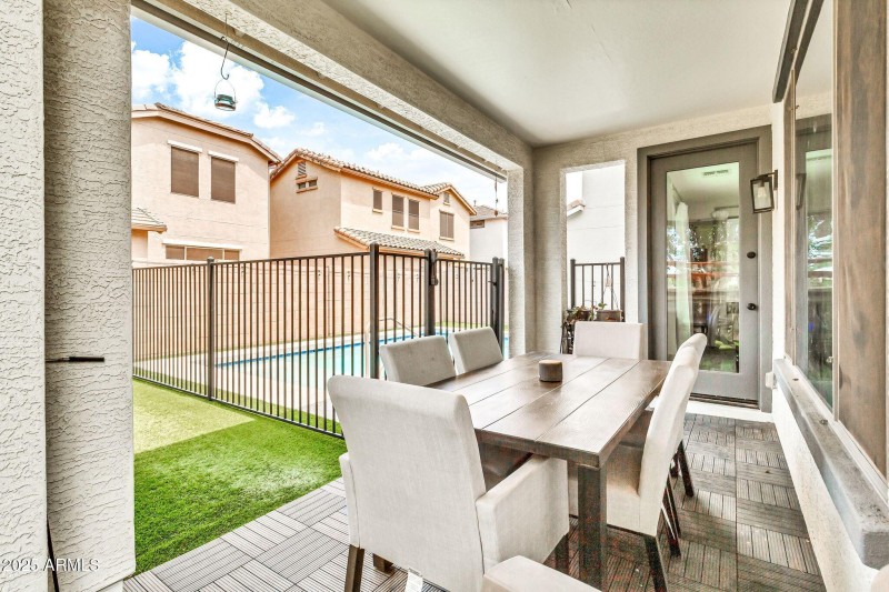 19010 E Swan Dr-43