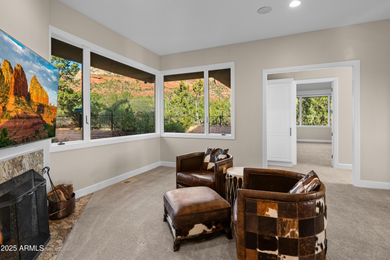 SITTING AREA IN THE PRIMARY BEDROOM