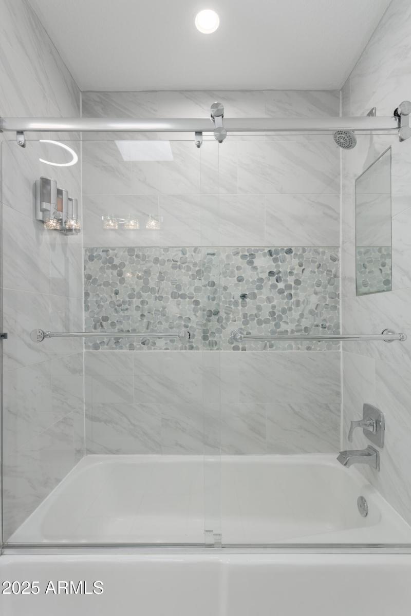 PropertyImageCo_8649EPlazaAve_WEB-23