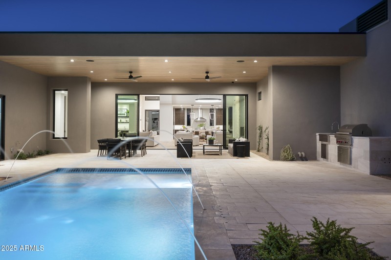 Built In BBQ Back Patio