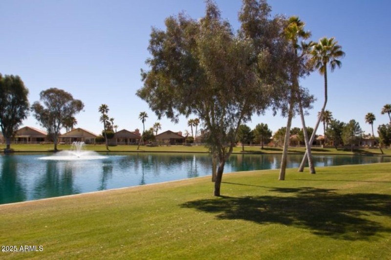2 Cottonwood Lake Community