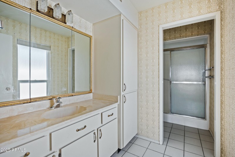 11041 W Pleasant Valley Rd-24