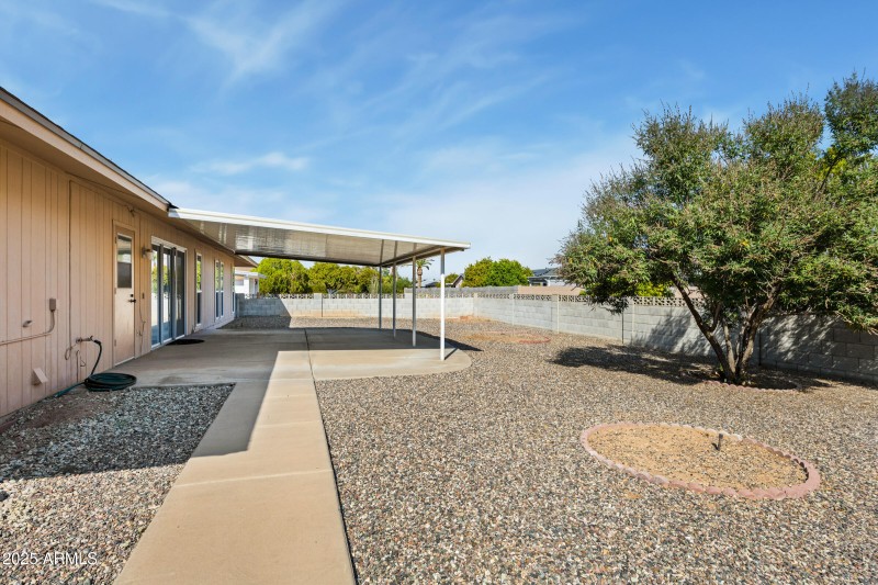 11041 W Pleasant Valley Rd-30