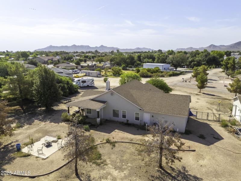 UAS House Back Center Higher