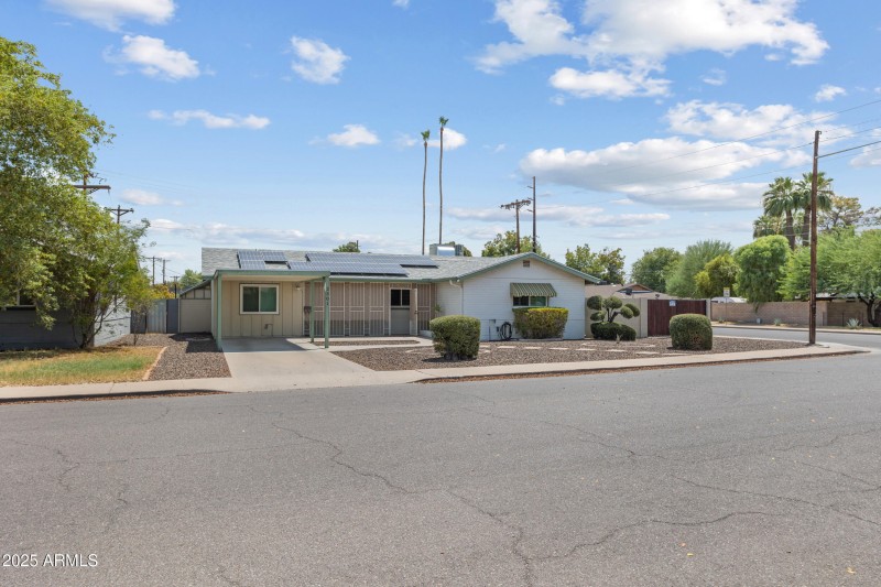 4_2301 n 38th st-37