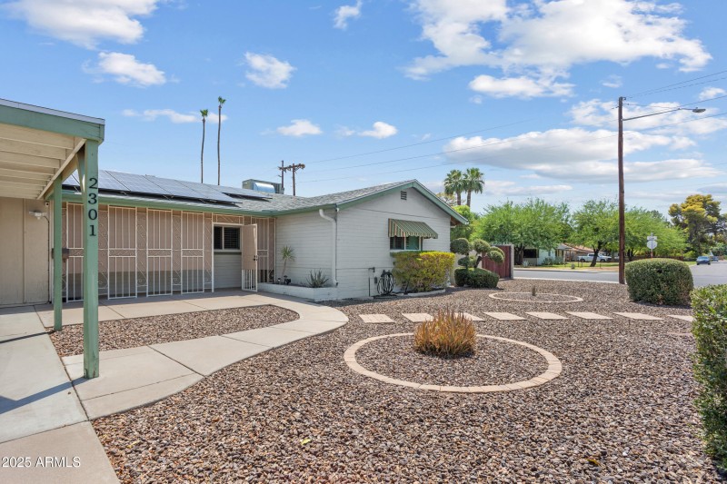 6_2301 n 38th st-39