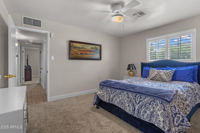 13_2301 n 38th st-2