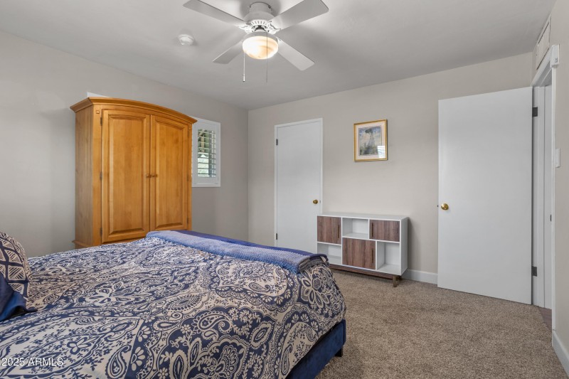 14_2301 n 38th st-3