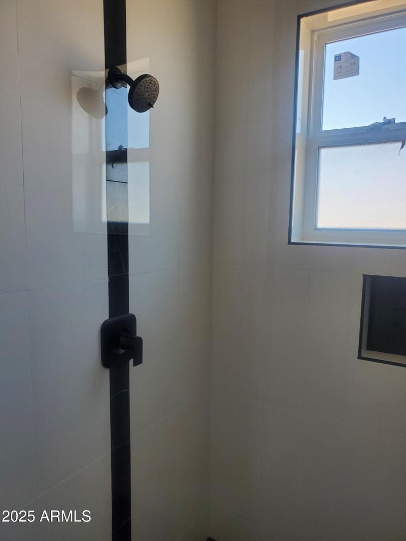 20250812_145617_resized