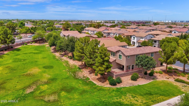 19095 Kingbird - 44Aerial