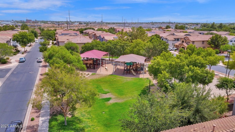 19095 Kingbird - 48Aerial