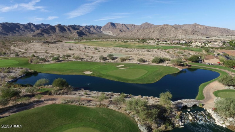 Verrado Golf WHITE TANKS