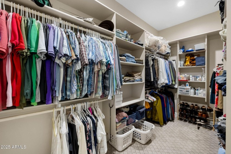 24-Primary Closet