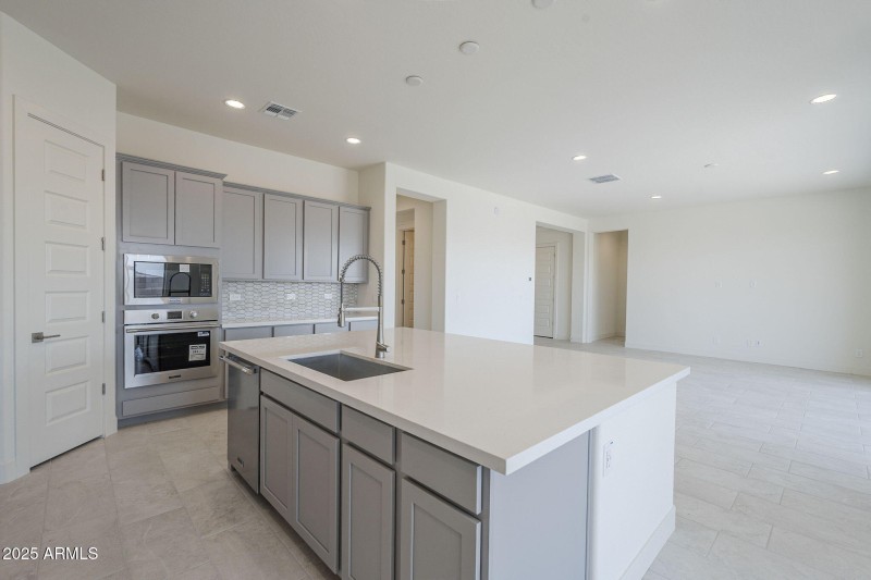 19-web-or-mls-Mulberry-19