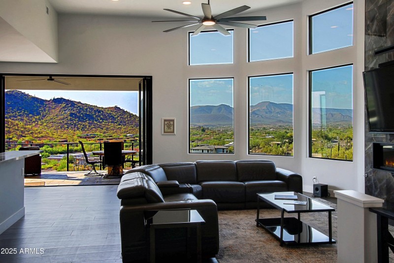 Greatroom 3 - Views