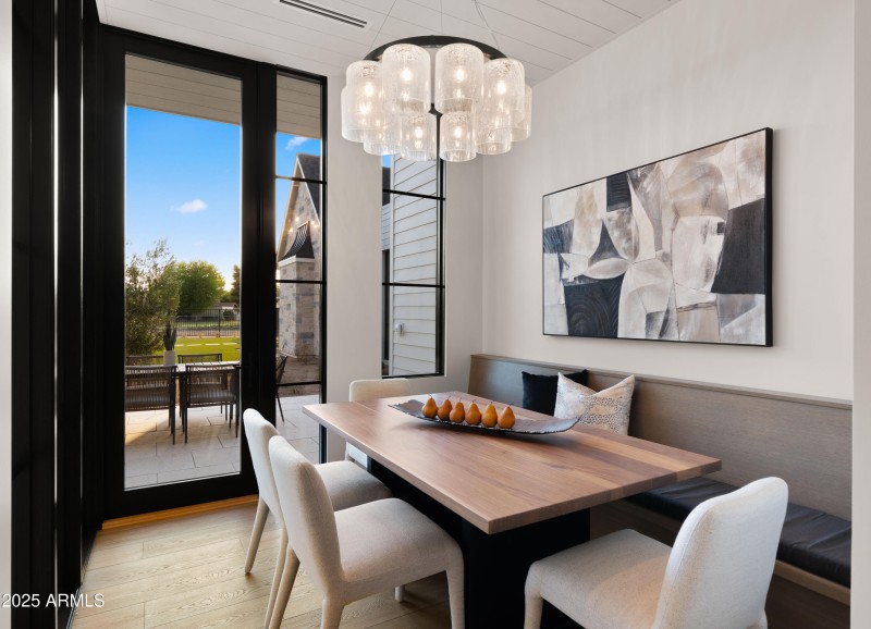 Dining Nook with Built in Seating