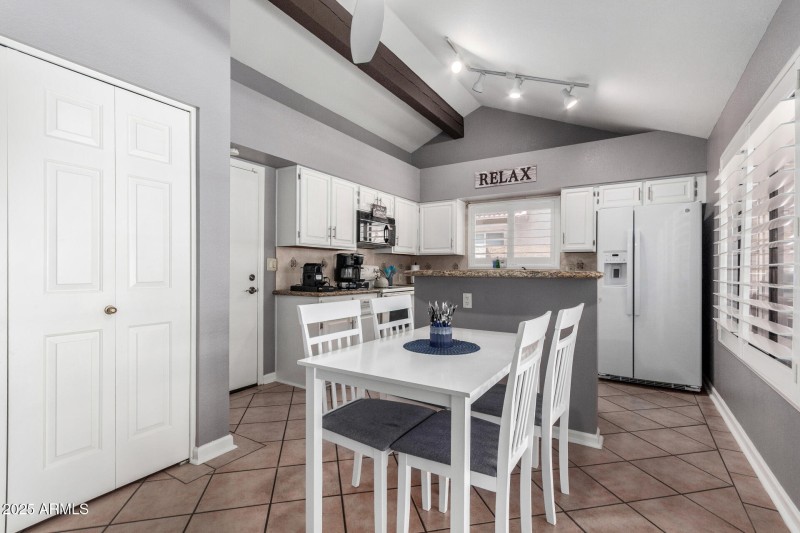 Bright Kitchen
