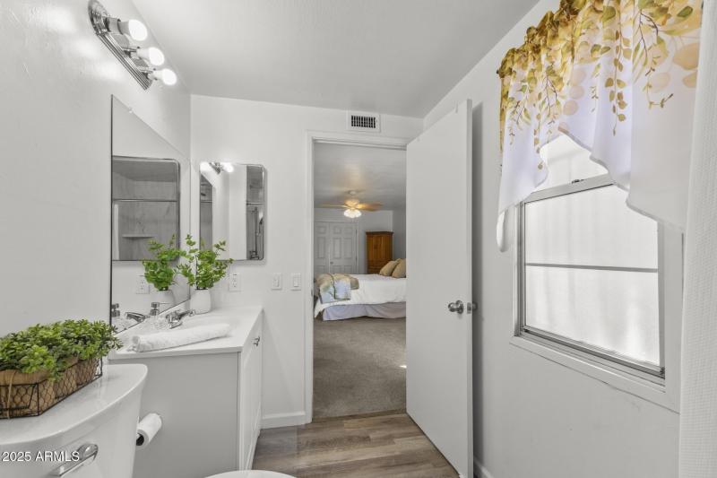 Primary bath