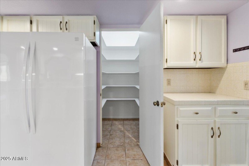 16-Kitchen