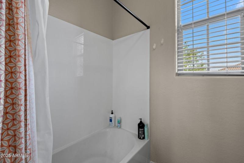 37-web-or-mls-10648 E. Kinetic Drive-37