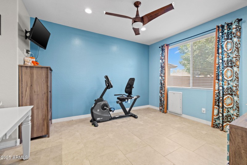 40-web-or-mls-10648 E. Kinetic Drive-40