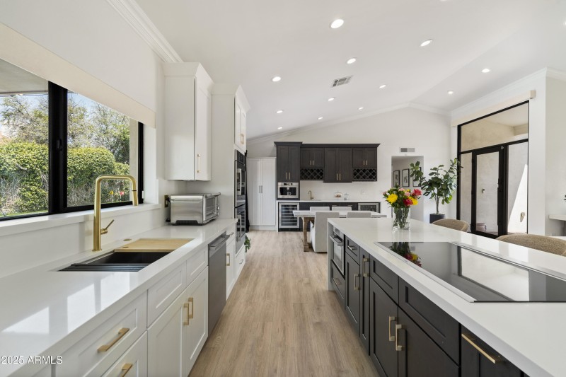 Kitchen island