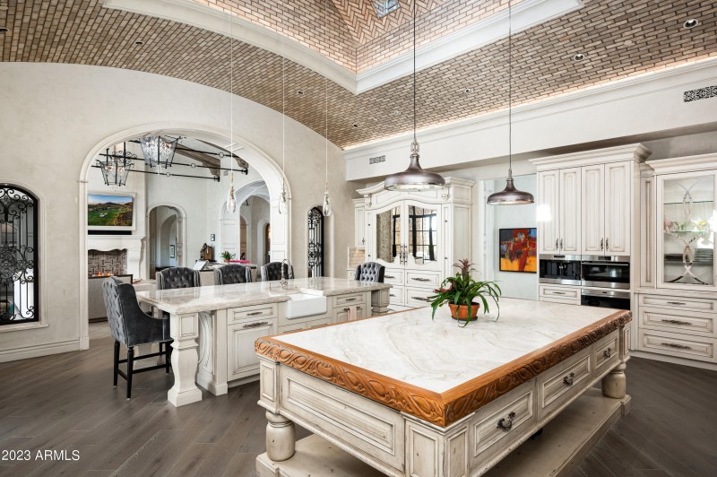 Gourmet Kitchen