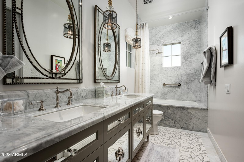 Elegant Bath 2