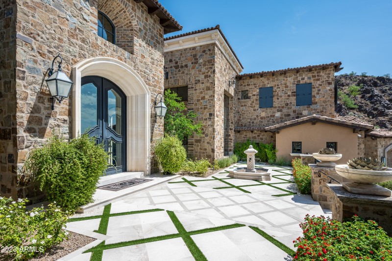 Exceptional Stone Features