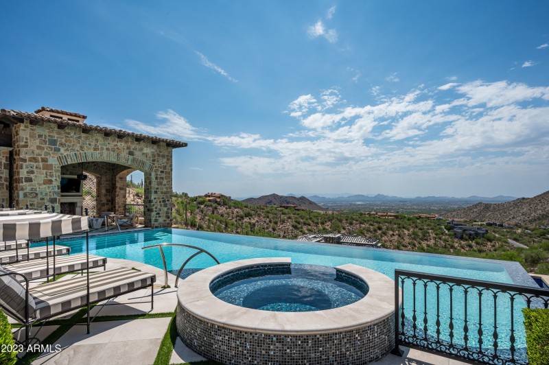 Serene Spa and Pool