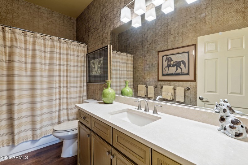 Ensuite Bath
